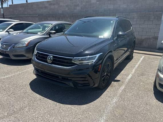 VOLKSWAGEN TIGUAN 4MOTION 2022 3VV8B7AX0NM014682 image